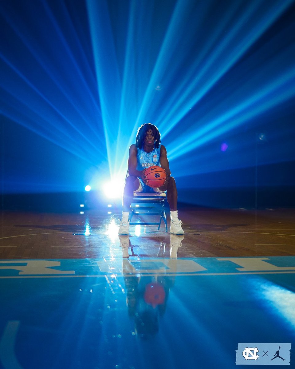 UNC_Basketball's tweet photo. Behind the scenes 🎥 https://t.co/tWBNSBYIz7