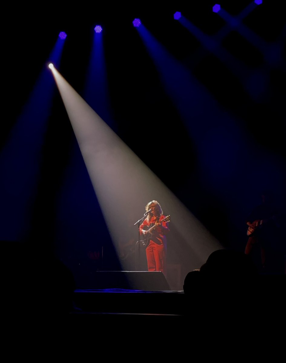 ASISEETHEWORLDPHOTO 🪷 tweet media