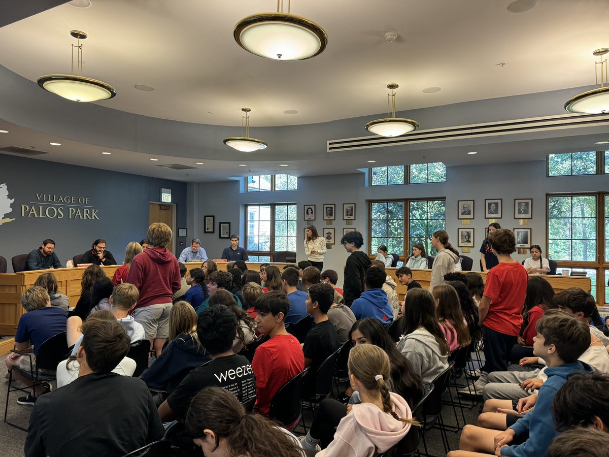 katrinksmcd's tweet photo. We can not say thank you enough to the whole crew @PalosPark .  Mayor Milovich-Walters and her staff were so kind and welcoming to our #Capstone class. We are proud of the work our students are already putting in.  #pbl @PalosSouth118 @Palos_118 (and lunch was delicious too) https://t.co/nZoY606yQ7