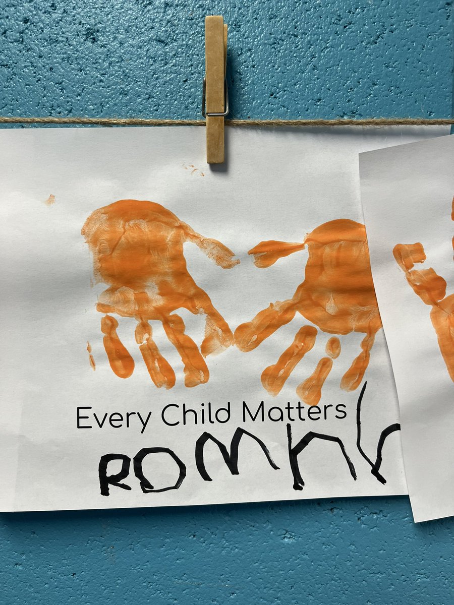 MissMertl's tweet photo. Over the last week the Wolves have learnt a lot about #OrangeShirtDay and why it’s important to remember the history of Canada. We read about Phyllis Webstad’s orange shirt and how we can make sure no more orange shirts are taken away as well as how the land we are on is sacred🧡 https://t.co/YzECfRBuBv