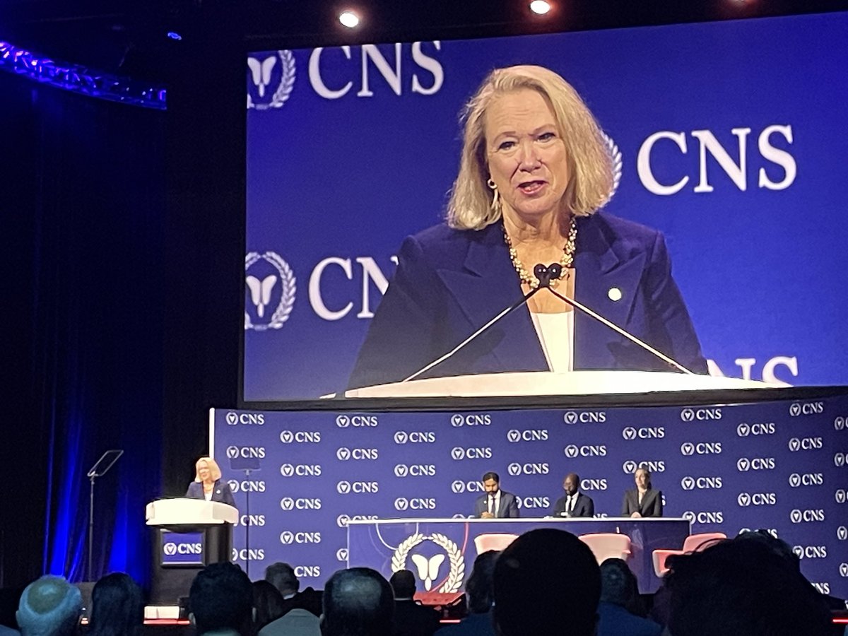 Congratulations to <a href="/GWNsgy/">George Washington Neurosurgery</a> alumnae and professor Dr. Gail Rosseau for receiving the <a href="/WomenInNSGY/">Women In Neurosurgery (WINS)</a> Trailblazer Award. An esteemed clinician, surgeon, and mentor, <a href="/Grosseaumd/">Gail Rosseau</a> is a tireless leader &amp; advocate for equitable access to #Neurosurgery globally. <a href="/CNS_Update/">CNS</a> <a href="/GWSMHS/">GW SMHS</a> #2024CNS