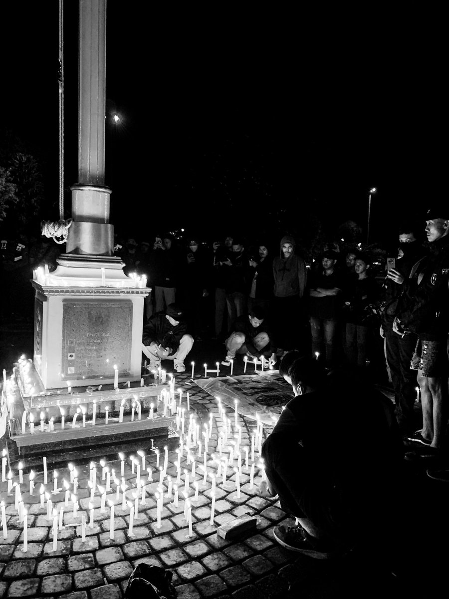 afiismee's tweet photo. in tragedy, it's hard to fin a good resolution, it's not black and white, it's a big fog of gray. 

malang, 01 Oktober 2022 - 24 🥀 https://t.co/An7GEGAu6i