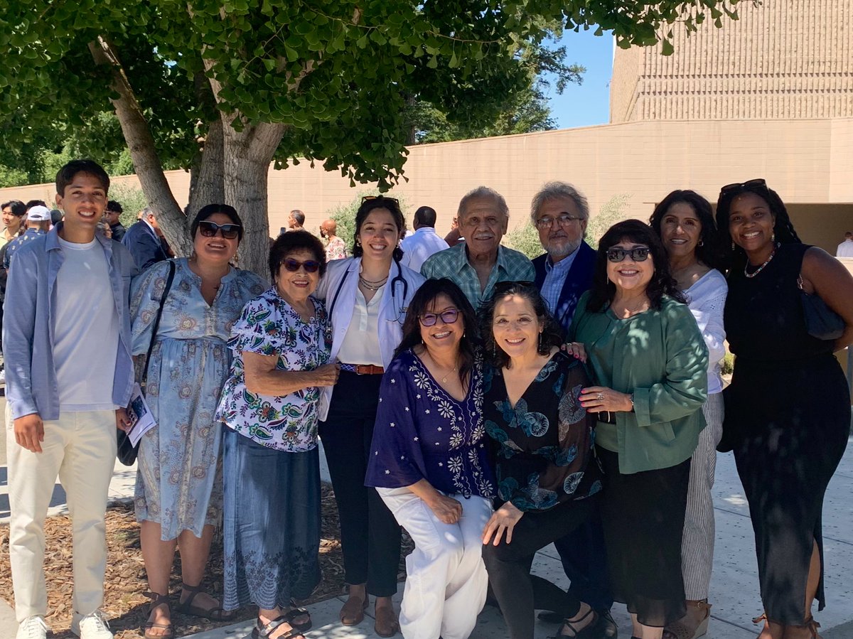 Kaya Alvillar Adelzadeh (she/her) tweet media