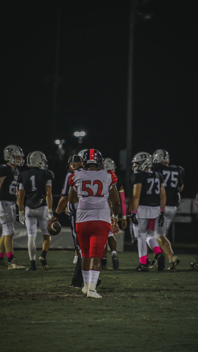 canthold14jay's tweet photo. Check my mid season highlights 💫 #AGTG 
@kimberrylubin @coachKeith_772 @DemjagBoyz @EraPrep @TheCribSouthFLA @CoachMylesRuss @najitobias 
Hudl: https://t.co/KtoFw8QhZq https://t.co/YFsghtoVLa