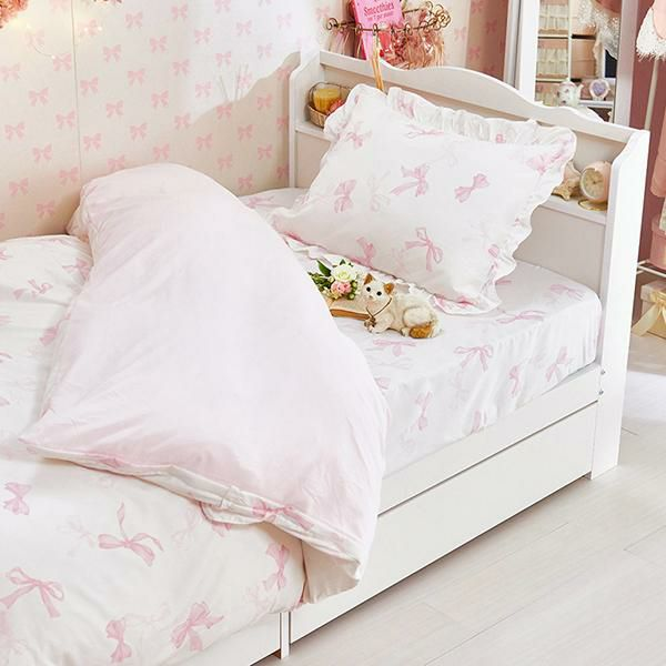 romapri_info's tweet photo. 🎀𝙋 𝙍 𝙀 𝙎 𝙀 𝙉 𝙏  第226弾🎀

ふんわりピンクでたっぷりのリボンを散りばめた布団カバー🎀

フリルのアクセントが効いたとびきりかわいい布団カバーの
シングルサイズのセットをプレゼント🐰♡

🌷RTとフォローで応募完了♡  
10/15(火)までのRTが対象です https://t.co/qZIGN8IjhD