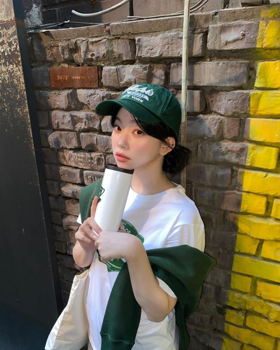 Tsuki tweet media