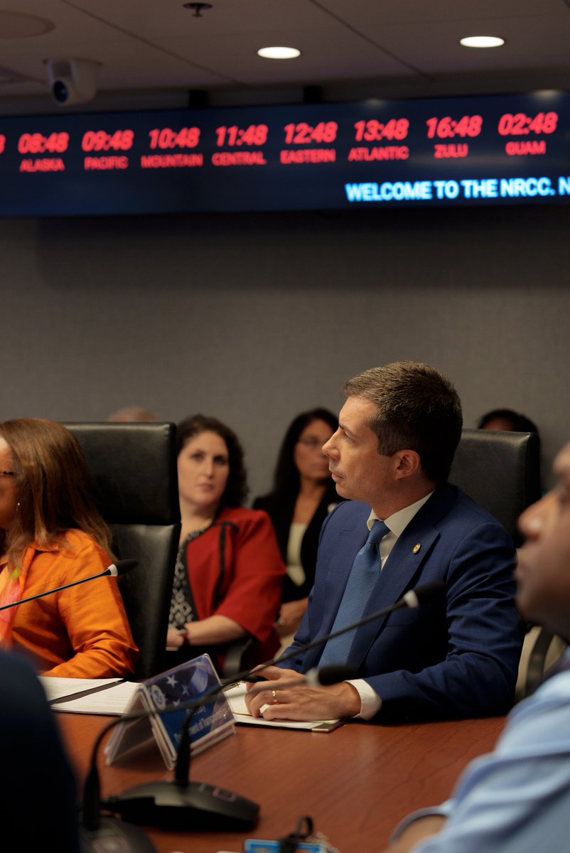 brenna parker tweet media