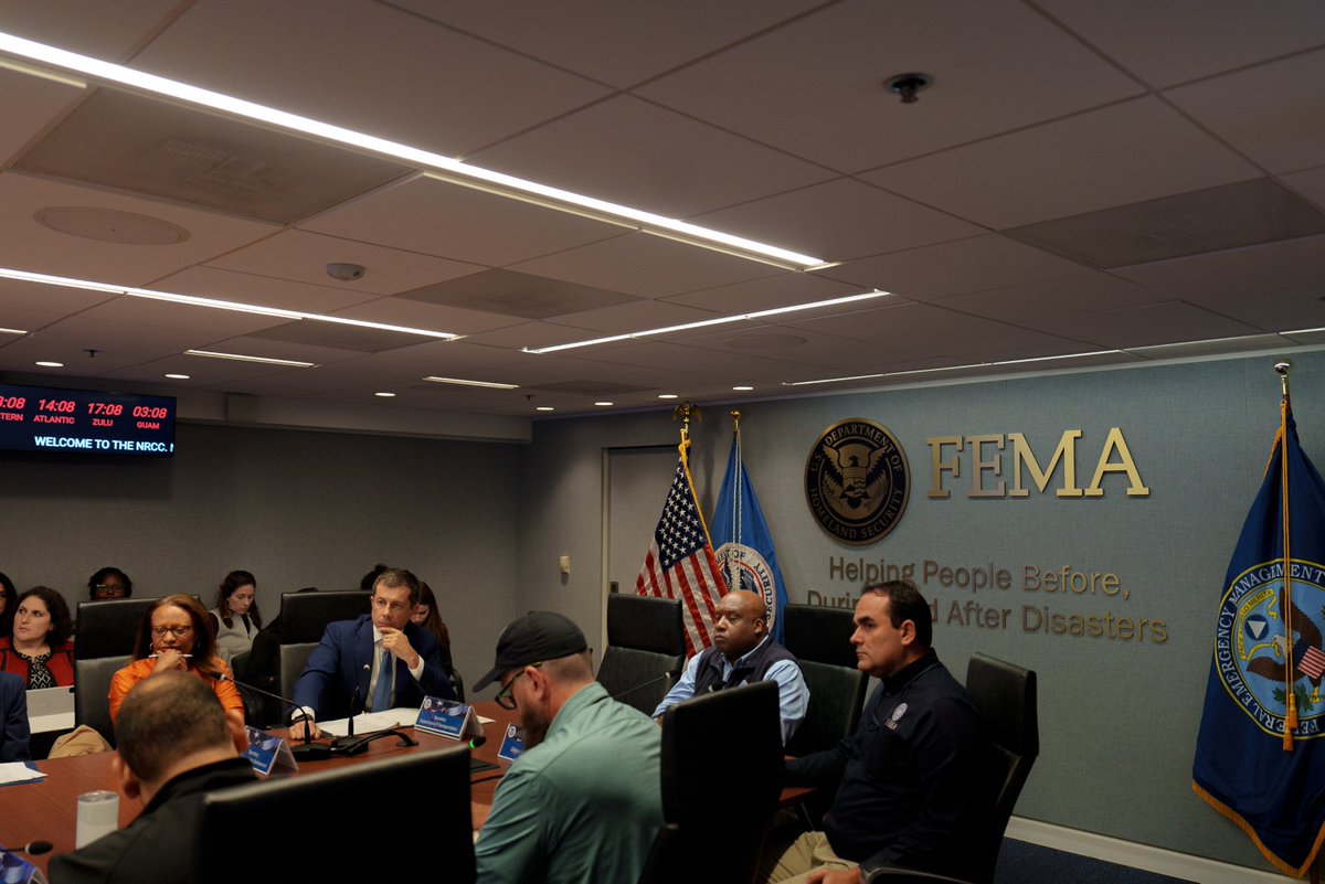 Secretary Pete Buttigieg tweet media