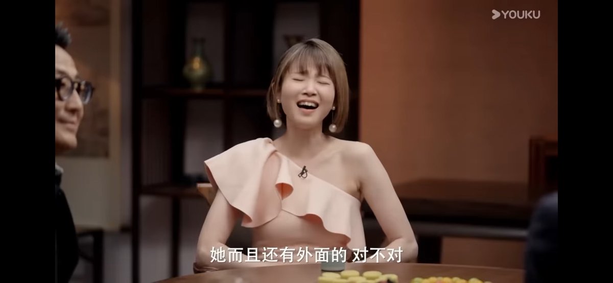 竹幼婷这一期，听她讲芬兰的福利制度，和澳洲好像啊。值得一看。
他们好喜欢竹幼婷，是发自内心的喜欢。但是他们对那个傅晓田就不一样。 https://t.co/kye3QUYNb9