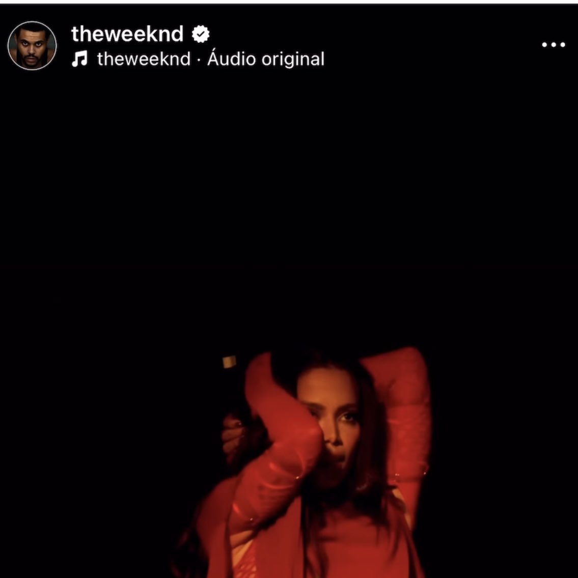 afternessa's tweet photo. se nem o the weeknd supera a anitta, quem sou eu pra superar???? 😮‍💨 https://t.co/0It5R80893