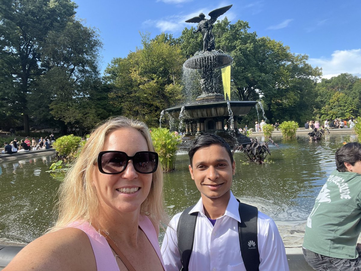 M_Sawyed's tweet photo. Just a few months ago, one day, both of us were talking in a place at CXB. She was expecting to meet me again at NYC. Finally, we actually met again at NYC. A moment of joy 🤩 https://t.co/oYnyBawCdb