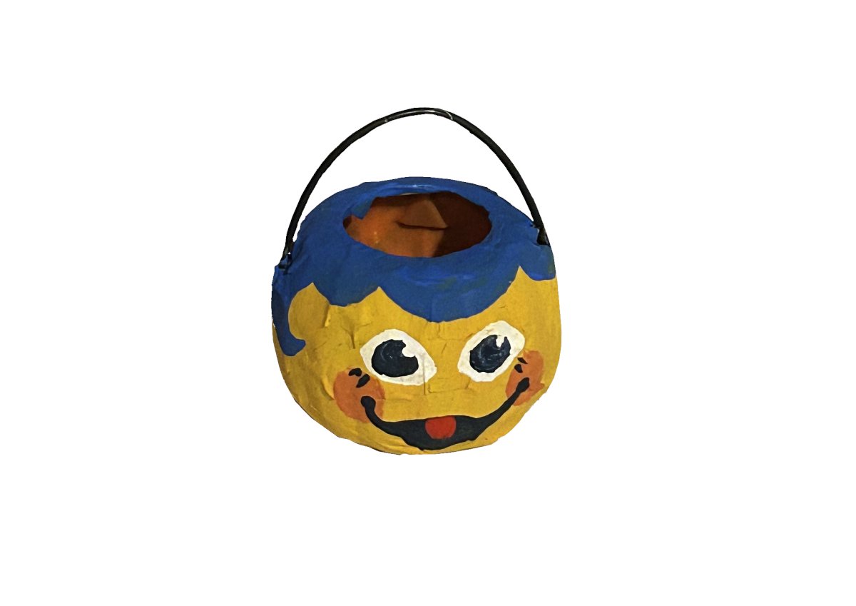 Stay tuned for silliness this month! I got sick most of September so I've been running a little behind, but I'm excited to celebrate Halloween 1st! Here, take this very funny png in the meantime! See you in... Throughout October!