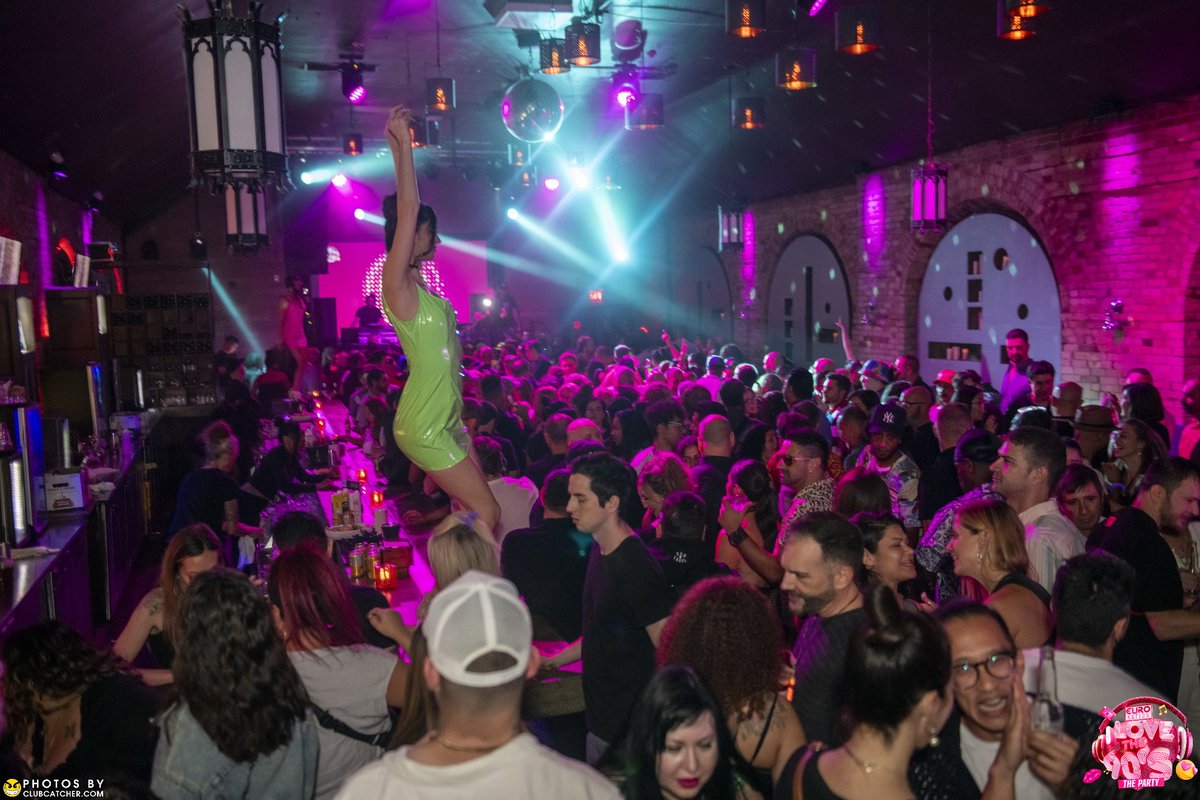 EuroNation's tweet image. Thanks alot for coming to I LOVE THE 90s this past Saturday. Our latest event was completely sold out and was absolutely electric 🔥

Photos are now up on our website euronation.ca

#90s #toronto #Eurodance