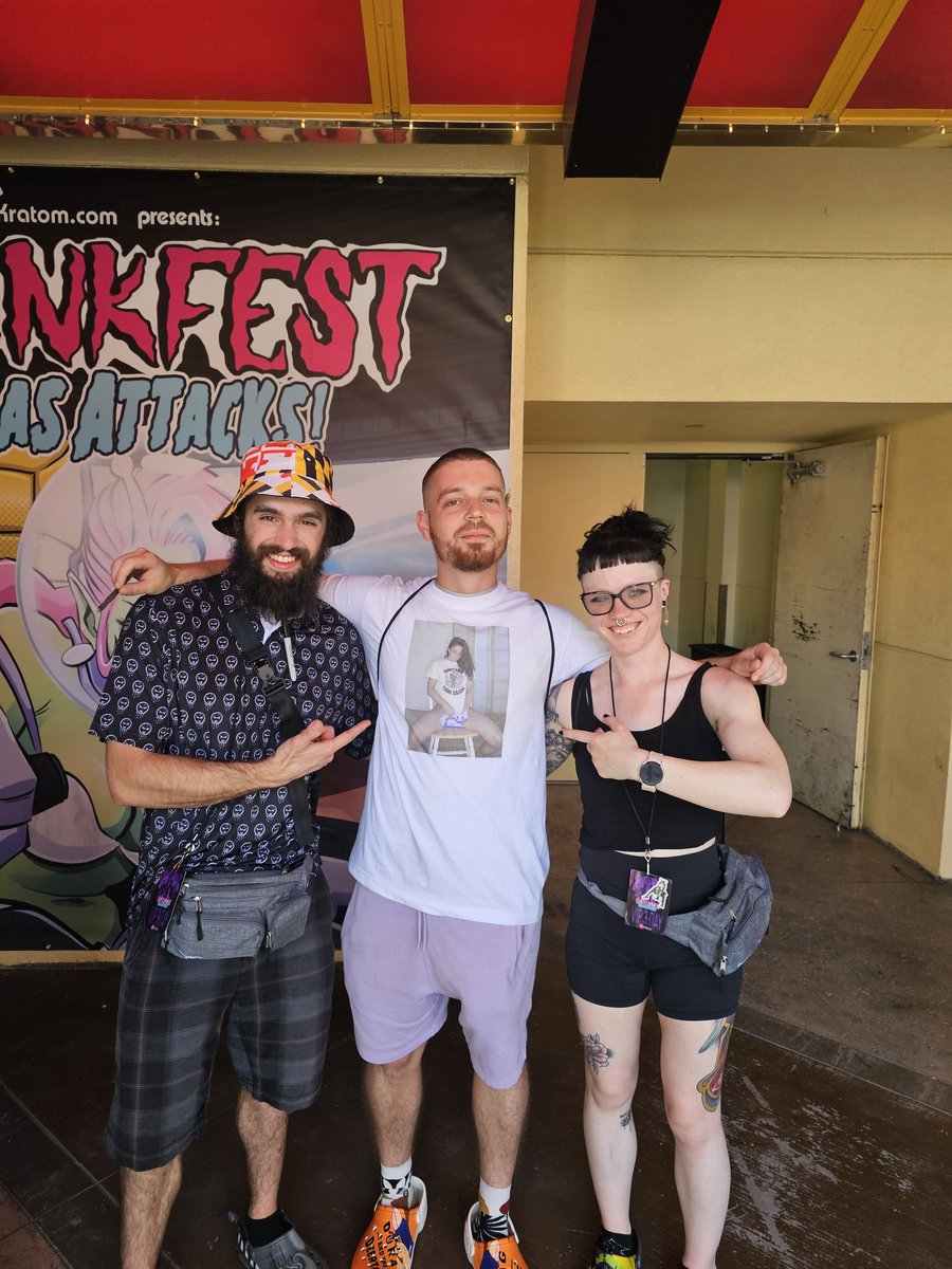 brosephsmith420's tweet photo. More skankfest photo dumps, Philly seriously has the funniest people on the planet https://t.co/LYxScEJq0T