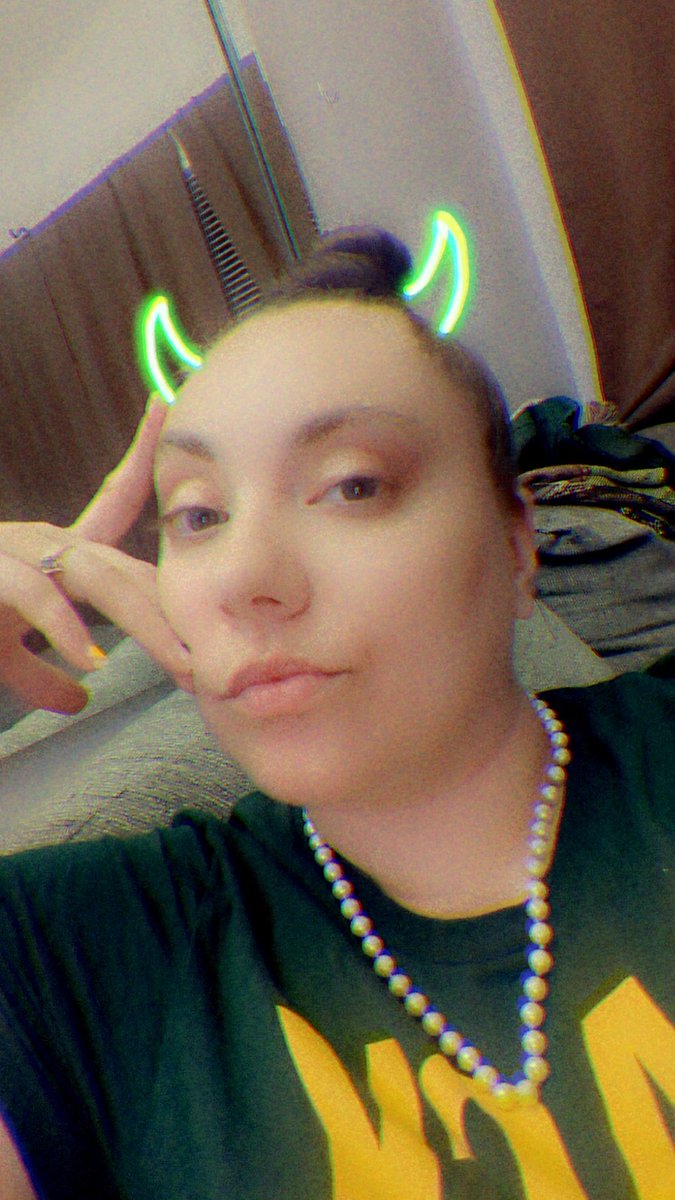 GrnBayVigilante's tweet photo. I am almost 35 years old and have never finished one of these. Will this month be the one?? Probably not. But here we are....
#OctoberPhotoADay #OPAD #Day1 #Selfie https://t.co/nM3igVxDj2