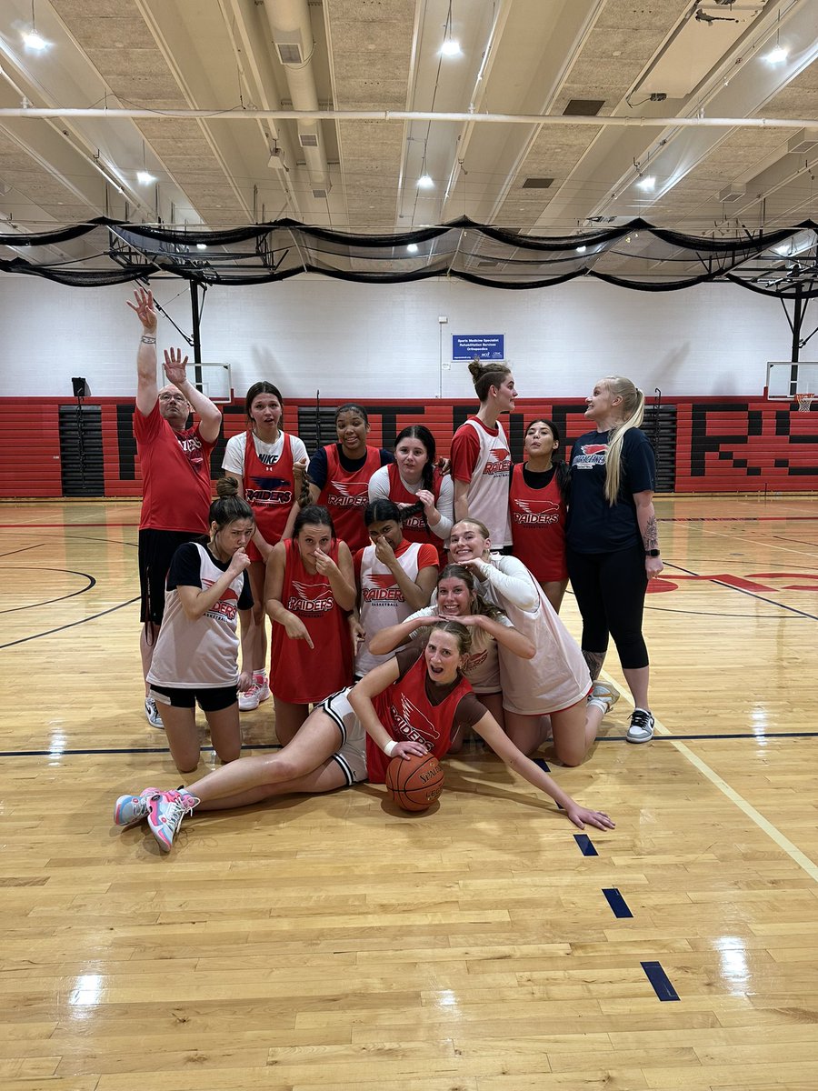 First Day of Practice in the books! 💪🏼 soooo glad the season is finally here 😁❤️