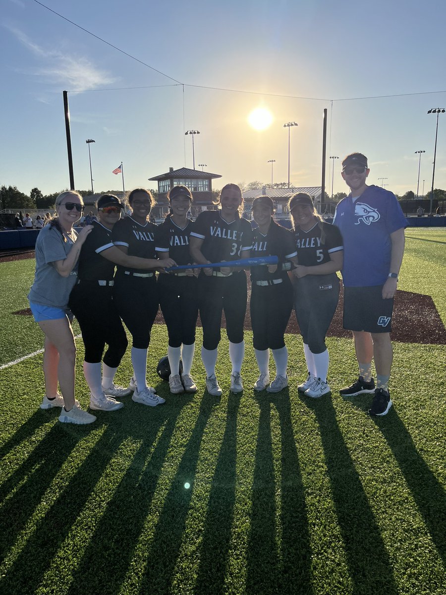 Tonight’s POTG was this amazing Senior group in Senior Night. They have been a part of one of the most successful run in GV softball history. Congrats, Seniors! #NextPlay #OneValley