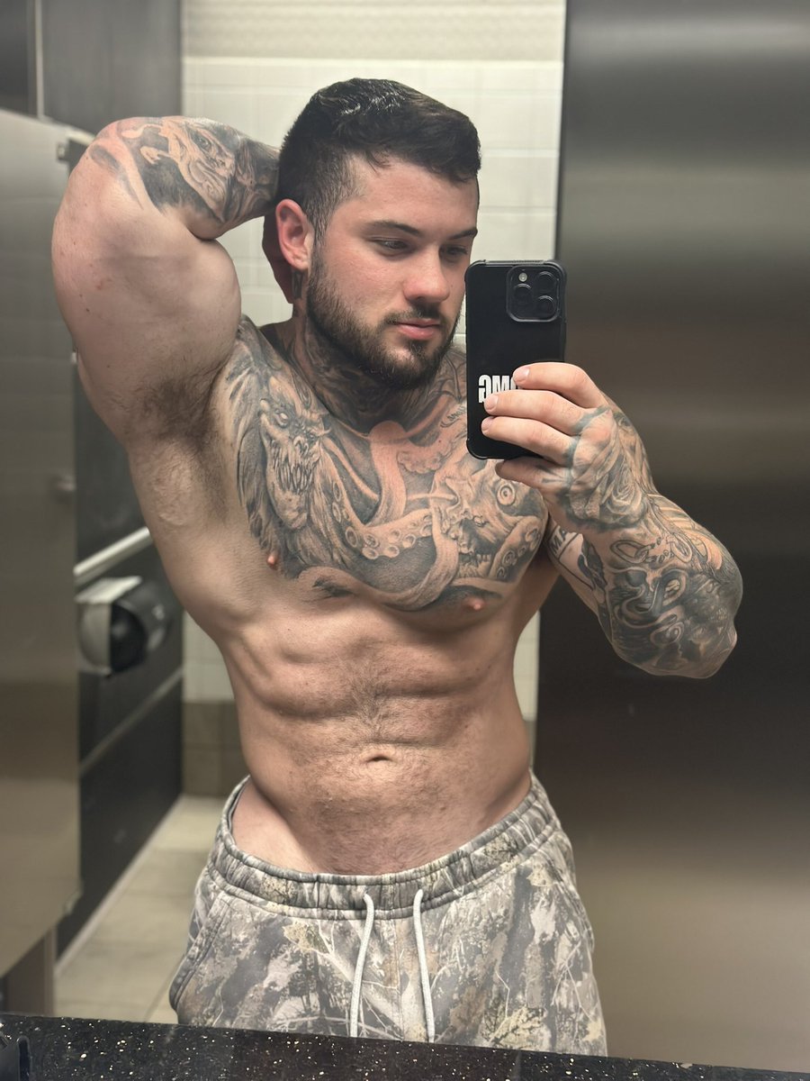 deekaesthetic's tweet photo. No filter, just me https://t.co/nR1rDWwyZ8