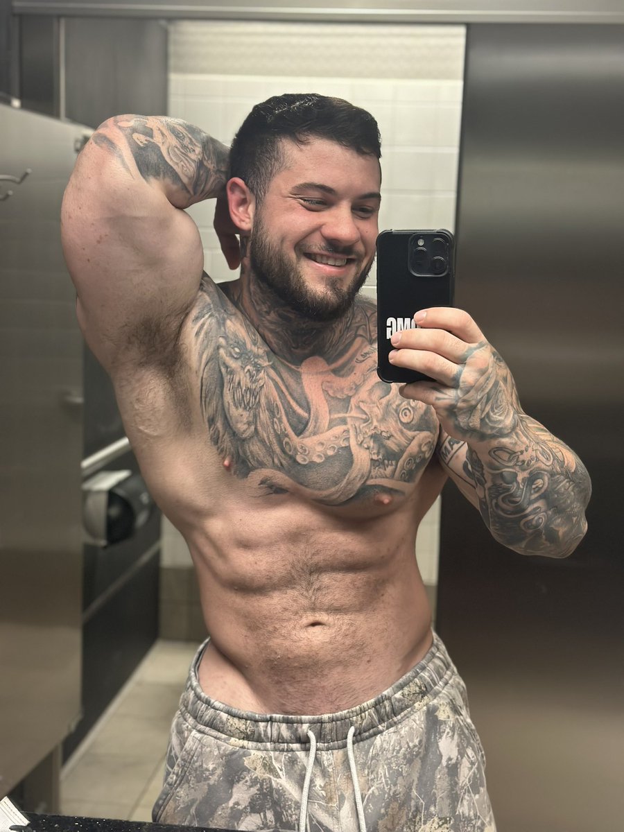 deekaesthetic's tweet photo. No filter, just me https://t.co/nR1rDWwyZ8