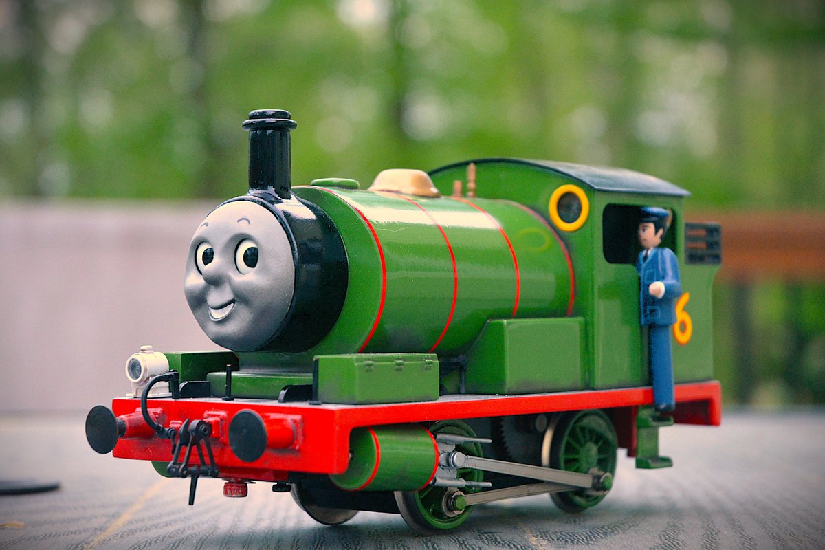 Parker's Thomas Replicas tweet media