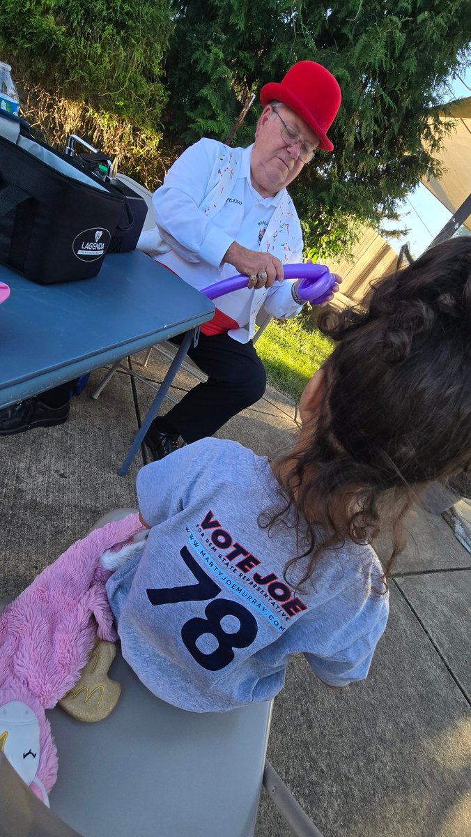 National night out was a hit!! It was the closest thing to my childhood. Just positive vibes, kids playing on the block, music going, and all community.