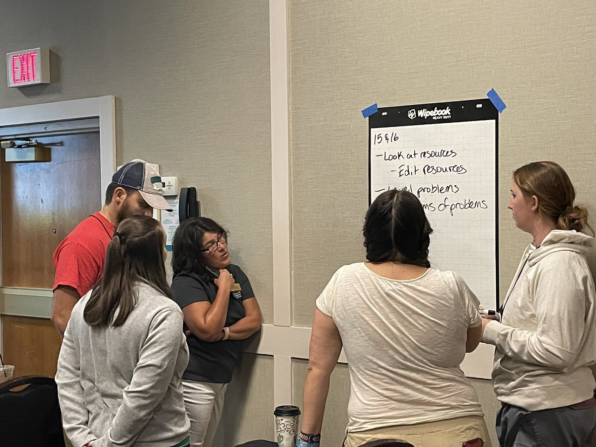 MrsNoeMath's tweet image. #interface2024 has come and gone and it was fabulous!

Melissa and I presented twice.  We want to thank Wipebook for donating Wipebook Flipcharts!  They made Mr. Stewart from ourladyoflourdes.diojeffcity.org/ollisk8/school… and Mr. Taff from brookfieldr3.org  very happy! @HOMRPDC @Melissa60200140