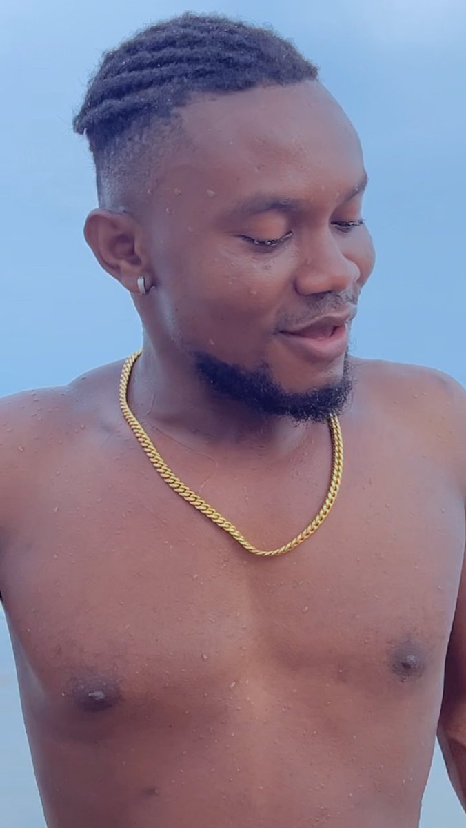 Prince1217859's tweet photo. Day in Ghana 🇬🇭 was great https://t.co/ZQuSsCLUOW