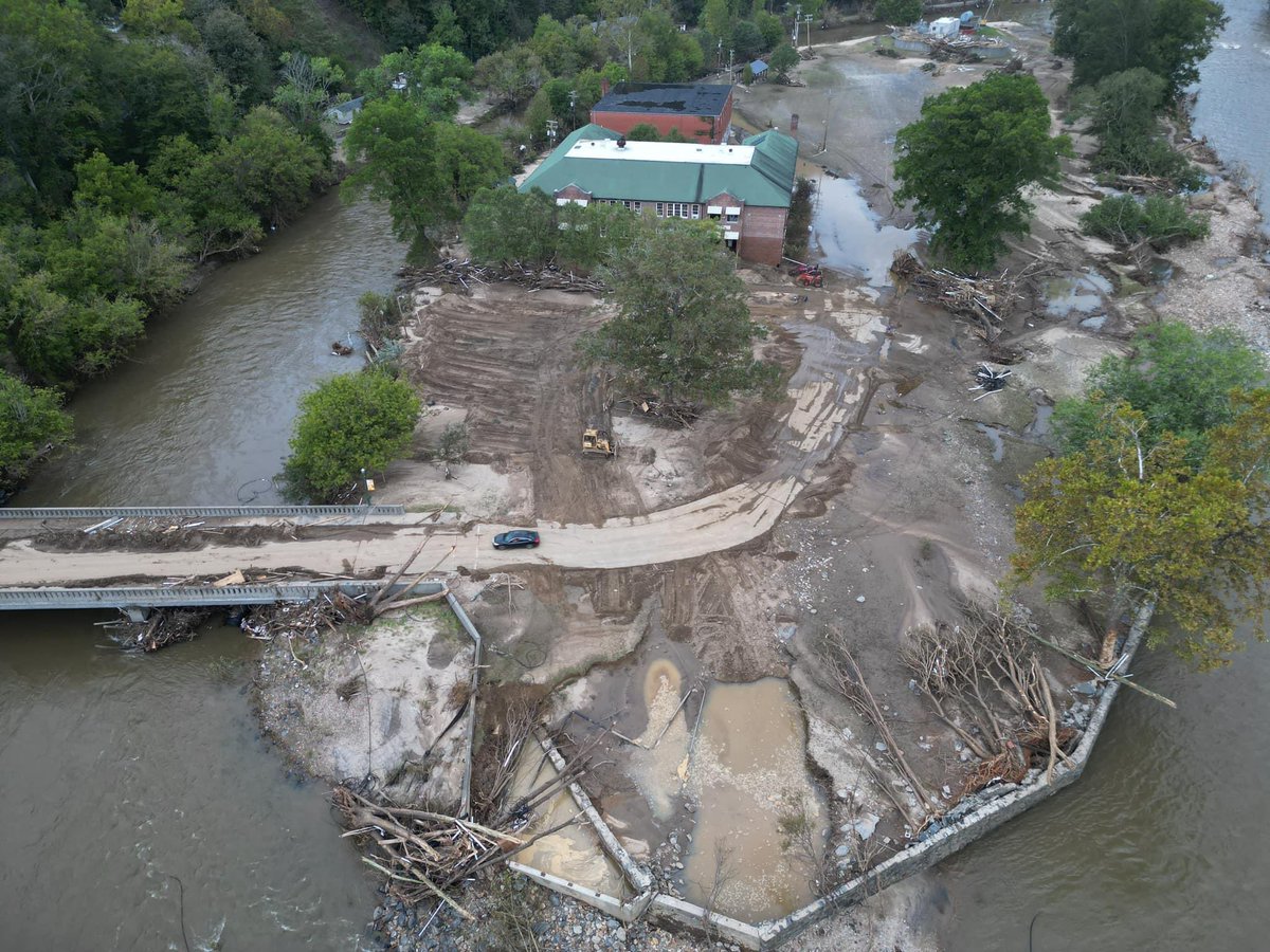 MilkhouseArts's tweet photo. It’s shocking to see it at ground level but this is next level understanding of what Blannahasett Island looks like. This is where my art studio is located in Marshall, NC. #HurricaneHelene #marshallnc #FEMA #madisoncountync https://t.co/u0SbbTKgNq