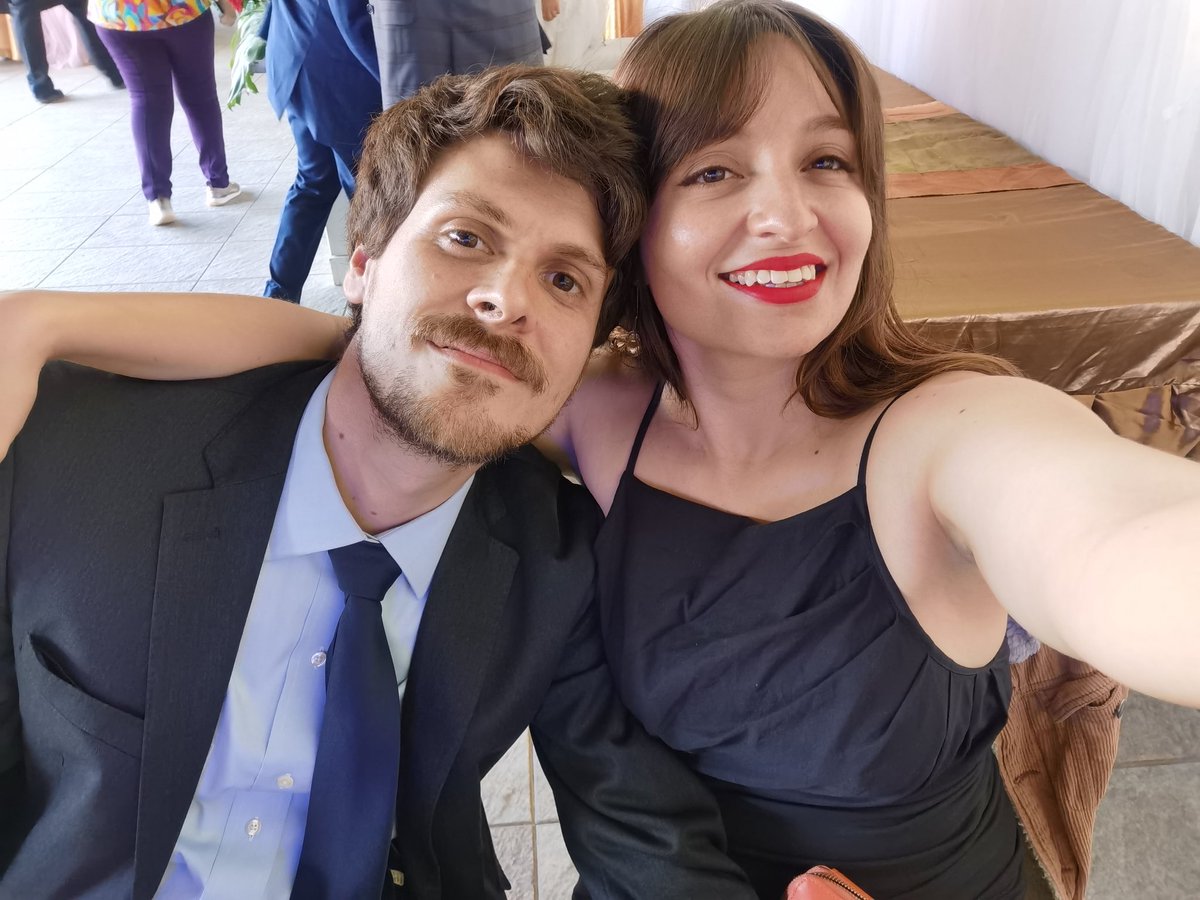 rectanya's tweet photo. Muy enamorada de mi ingeniero tabasqueño 🥰❤️ jajajajajaja https://t.co/0RIOb4oNZB