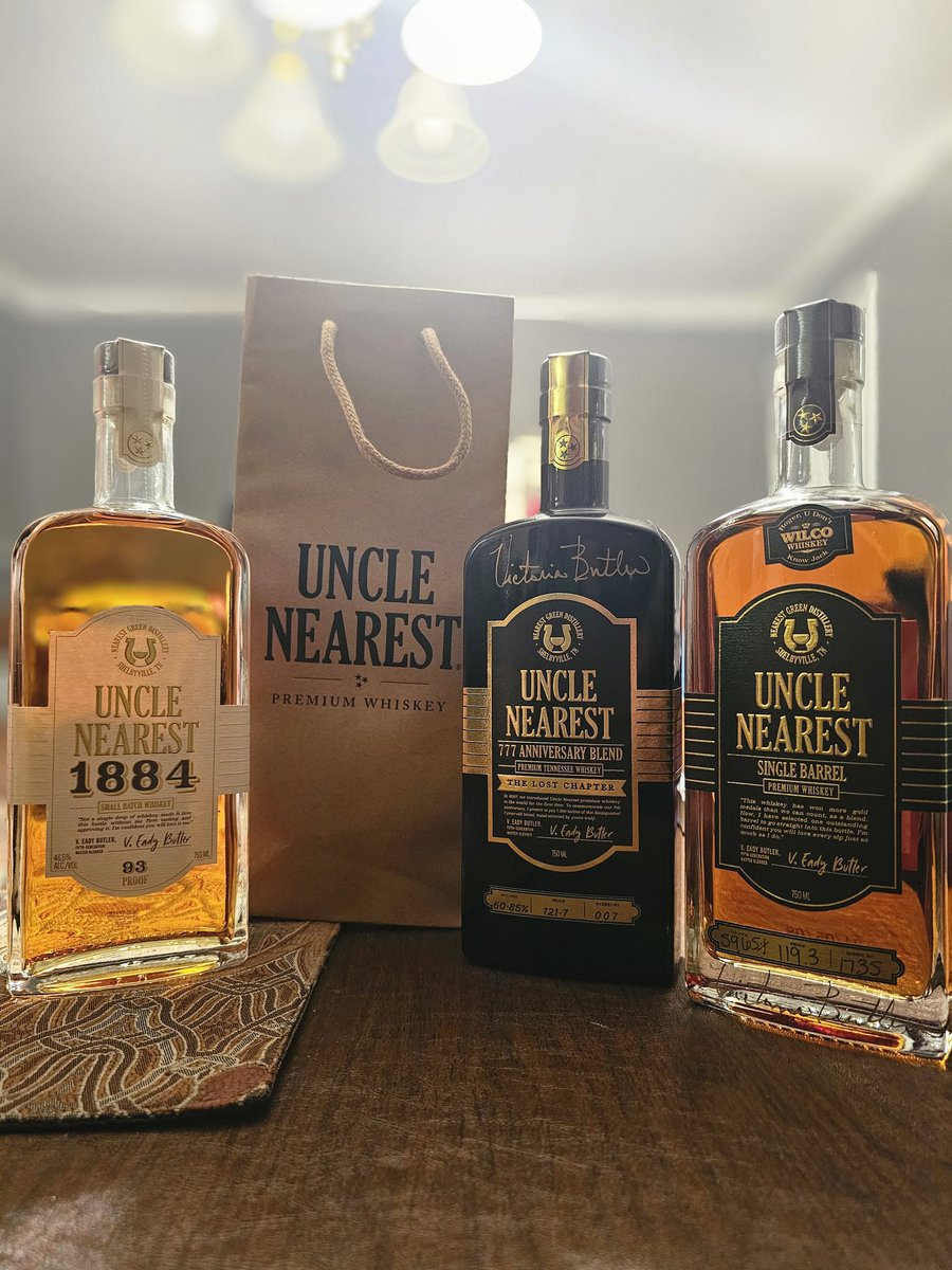jsoul27's tweet photo. @cbr_OLU And will gladly hand it over. #UncleNearestPremiumWhiskey https://t.co/b6Ji4x2nw6