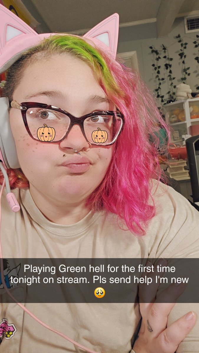 Aleezilla🍓 tweet media