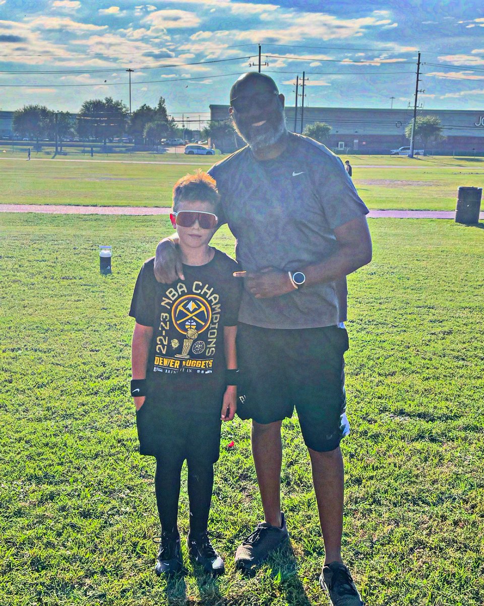 ASCENSION_AM's tweet image. Let me introduce C/O ‘32 QB Maddox Flanigan 🎯❗️
This kid is NEXT 💯
BIG goals in mind 🎖️
Quiet &amp;amp; fierce competitor 😤
Eager to learn 📖
Vision that many kids haven’t developed yet 🔎

Very excited for this 1️⃣

Let’s Get It!!!
.
.
.
.
#QBTraining #QBFootwork #QBIQ #Mentorship