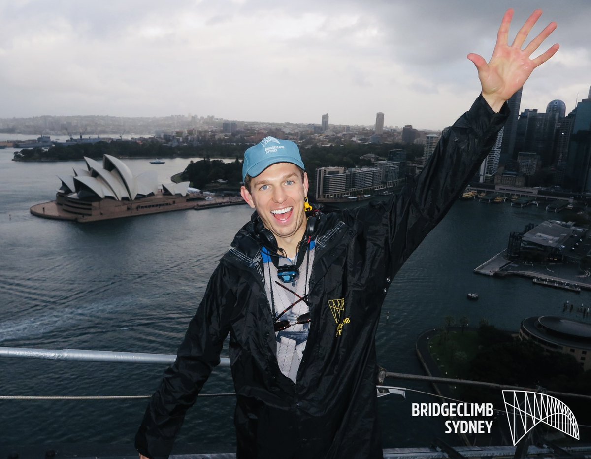 ConferenceEvent's tweet image. Sydney, Australia is always a groups’ top five incentive destination; brought along the family to experience my favorite big city. Check out this remarkable view from the Four Seasons sleeping rooms and the first day roll out of this new video screen technology.