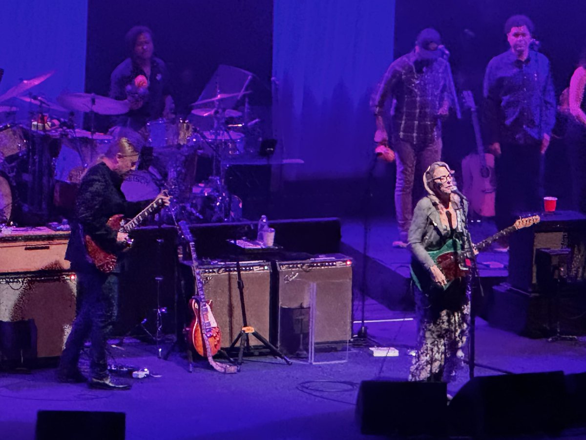 Entourage Talent tweet media