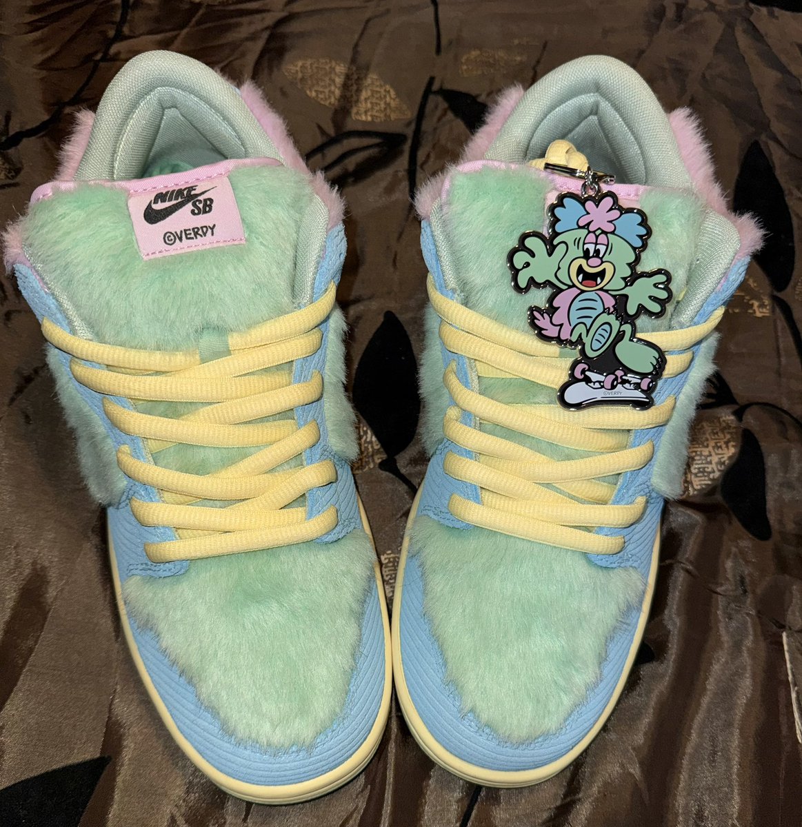 Sb_OrNothing's tweet photo. Nike SB Dunk Low ✖️ Verdy Visty 🥵🥵🥵🔥🔥🔥🔥 #NikeSB #Verdy #Visty #Nike #SBOrNothing https://t.co/1tQ0Gt8YeR
