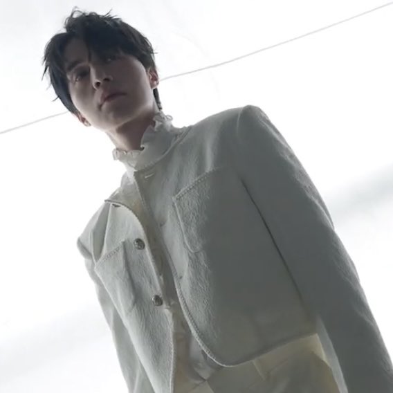 🥹🩷🤍
#이동욱 팬미팅
11월 2일 경희대 평화의 전당