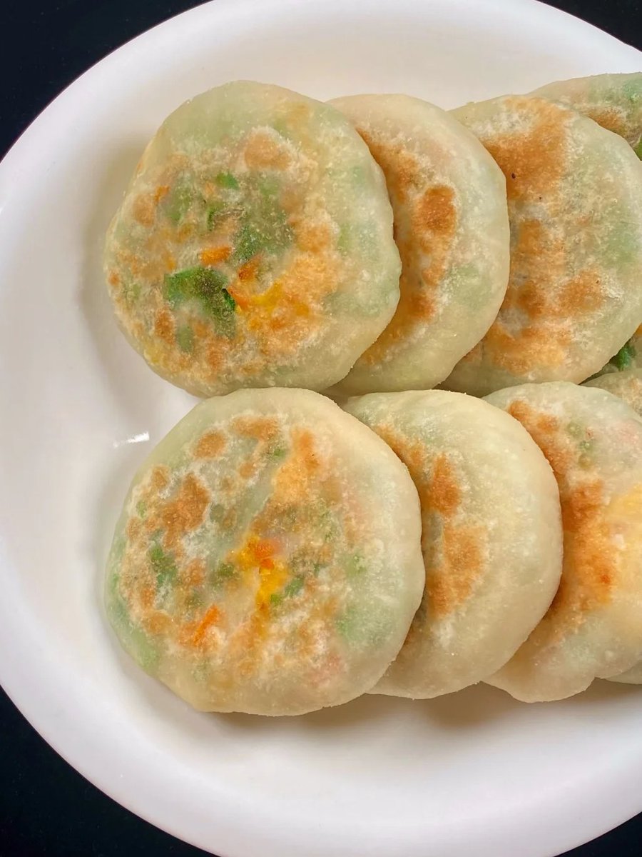 Priyammm__'s tweet photo. Who invented this thing? It’s so delicious. https://t.co/nMFiU5G3ss