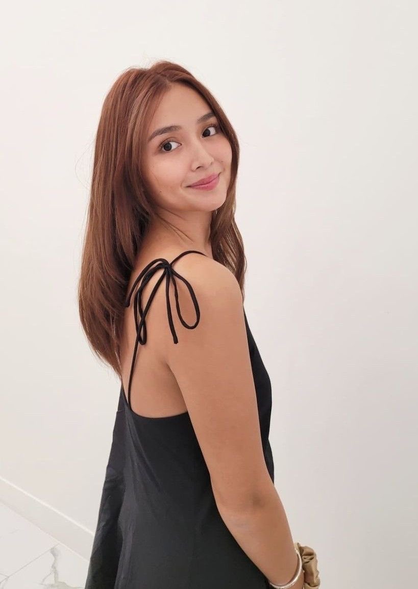 kathculture's tweet photo. i’m not gonna let you all forget this kathryn https://t.co/k62XQJOkGv