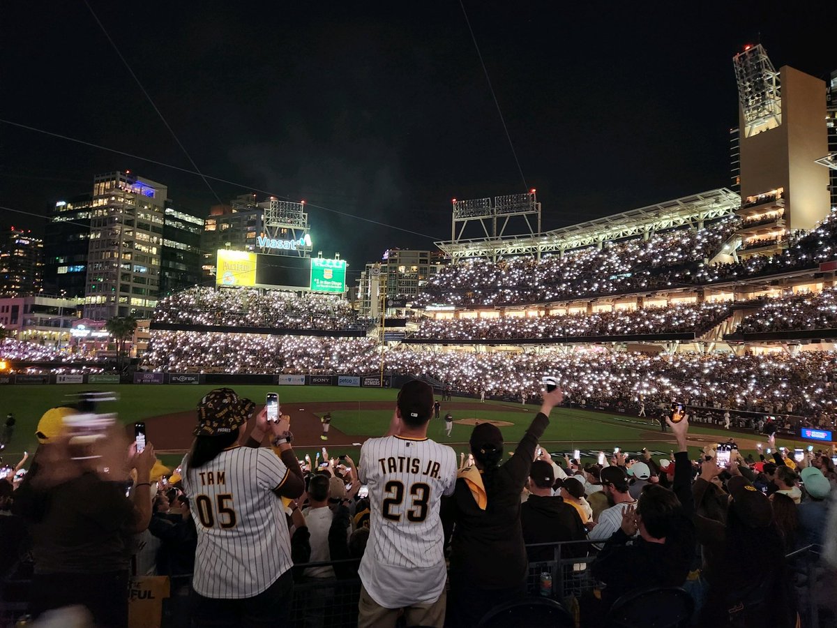 AlScott1998's tweet photo. Got this picture from my grandma 

Absolutely the best ballpark in baseball https://t.co/NZKBd5yAyd