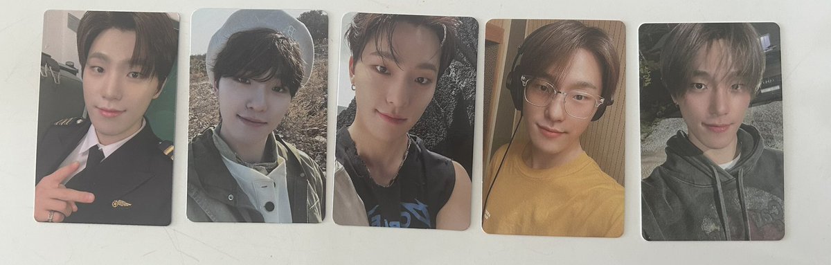grshushu's tweet photo. 세븐틴 우지 버논 승관 디노 포카 양도합니다

디노 5장 일괄 0.6
승관 일괄 1.5
우지 일괄 1.0
버논 0.5 https://t.co/5FELq63CDs