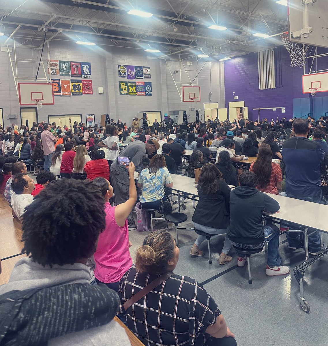 6th grade band concert tonight at HMS! Our band director and his amazing team is second to none ... this year it's the largest 6th grade band yet and standing room only in our cafeteria 👏💜🙌 

<a href="/HumbleISD_HMS/">Humble Middle School</a> <a href="/HumbleISD_Arts/">Humble ISD Fine Arts</a> <a href="/HumbleISD/">Humble ISD</a>