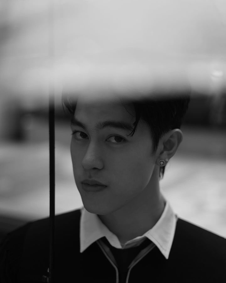 kusexyboy's tweet photo. “ตกหลุมรักพี่บัณฑิต” 💚🧑🏻🎓🎉 #Congratulations
-ปริ๊นต์
IG : saroot.p
#เศรษฐศาสตร์ #บัณฑิต #KU80 #KUSEXYBOY #sarootp #บัณฑิตหล่อบอกต่อด้วย
🎓 ซ้อมใหญ่ Sat, 5 Oct | รับจริง Mon, 7 Oct https://t.co/myYMjgiB2E