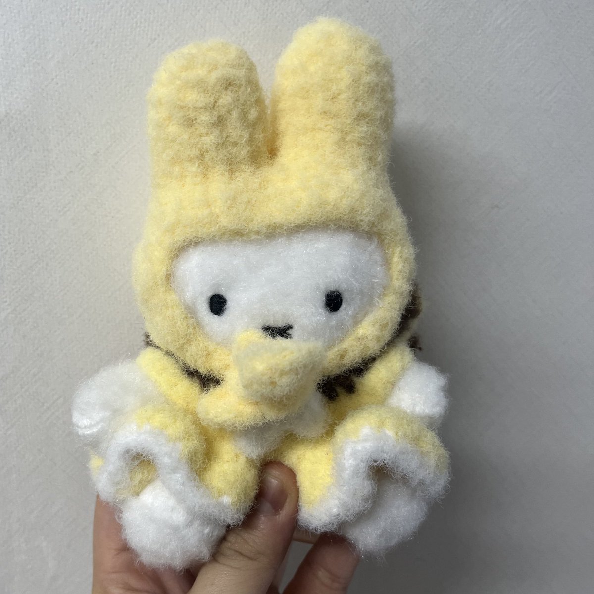 미피 겨울 모자 떠줬는데 까먹고 안올렸당