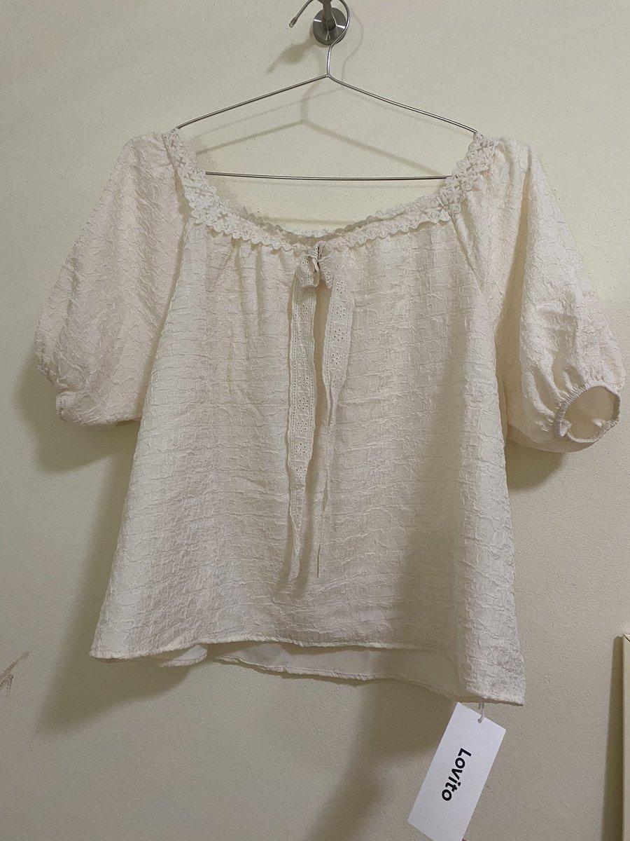 imyour_matchaaa's tweet photo. 120 บาท พร้อมป้ายค่ะ ไม่เคยซัก ลองแค่ครั้งเดียวงับ
อก 50

#ส่งต่อเสื้อผ้ามือสอง #เสื้อผ้าสาวอวบ #เสื้อผ้ามือสอง #เสื้อผ้าราคาถูก #ส่งต่อเสื้อผ้าสาวอวบ #เสื้อผ้าสาวอวบมือสอง #ปล่อยต่อเสื้อผ้าสาวอวบ https://t.co/oYRjVtfsVi