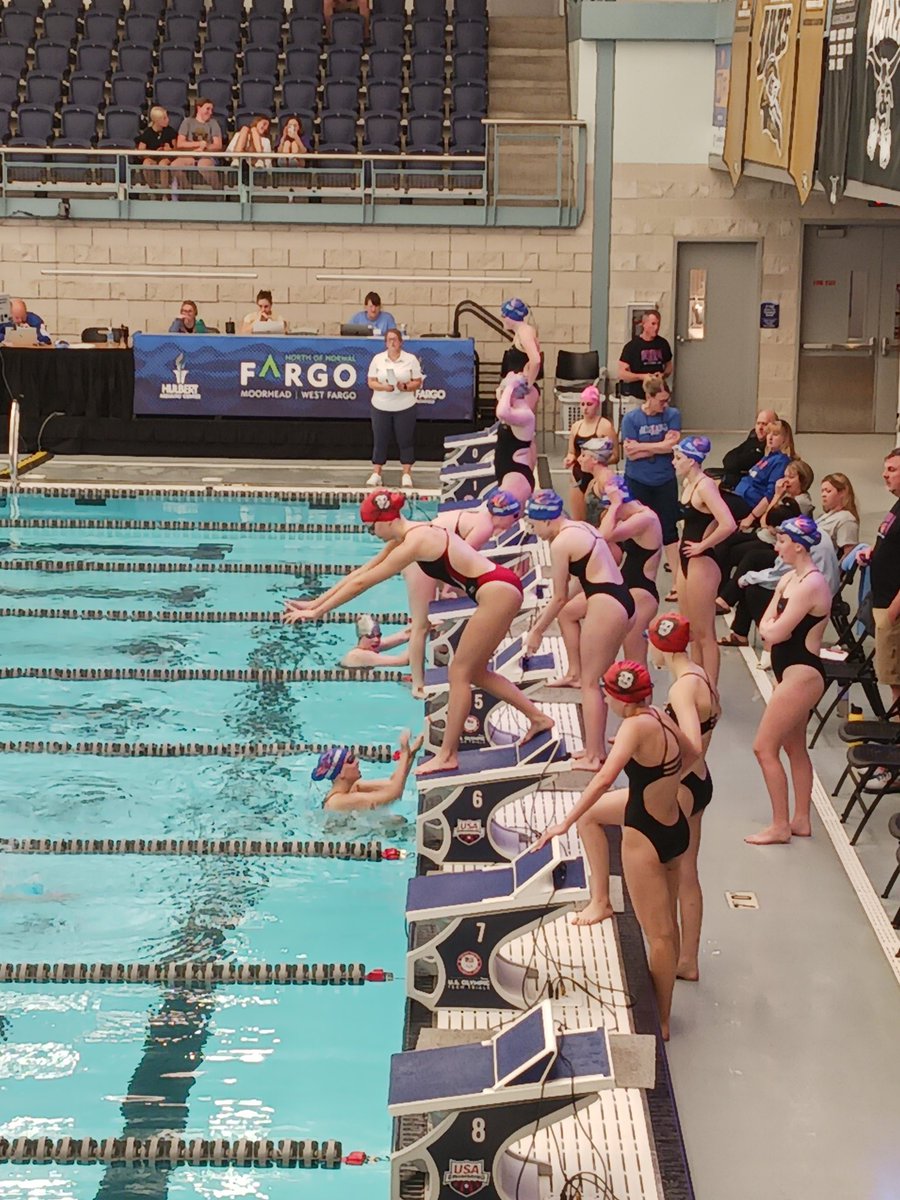 thompson_track's tweet photo. Congrats to GFRR/Tommie swimmer Rorie Anderson on her 3rd place finish in the 50 freestyle and 4th in the 100 backstroke at the WF Sheyenne dual! 
#GFRRSwimming 🐎🏊‍♀️ 
#TommiePride 🐯 https://t.co/arD7Pq7B9E