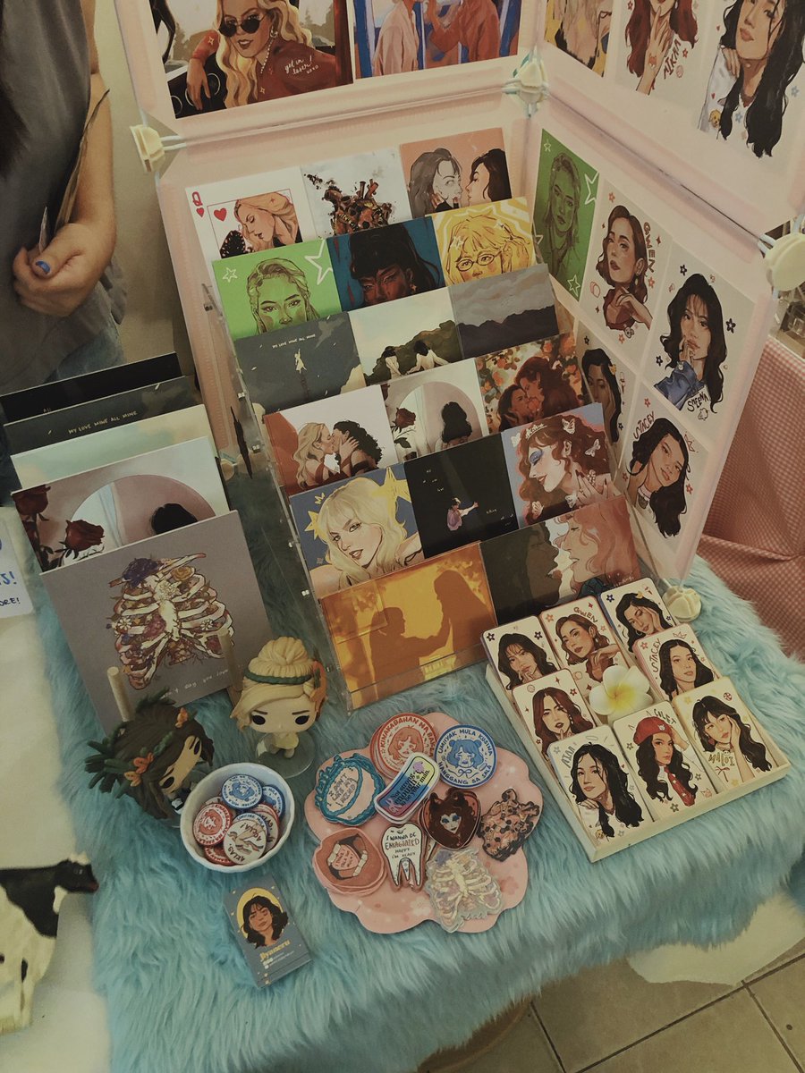 jiyaneru's tweet photo. hello! i’m here at hey day cafe (near UST) for wet market until 6pm! see you (๑˃̵ᴗ˂̵)/ https://t.co/MSrQyZh5Bj