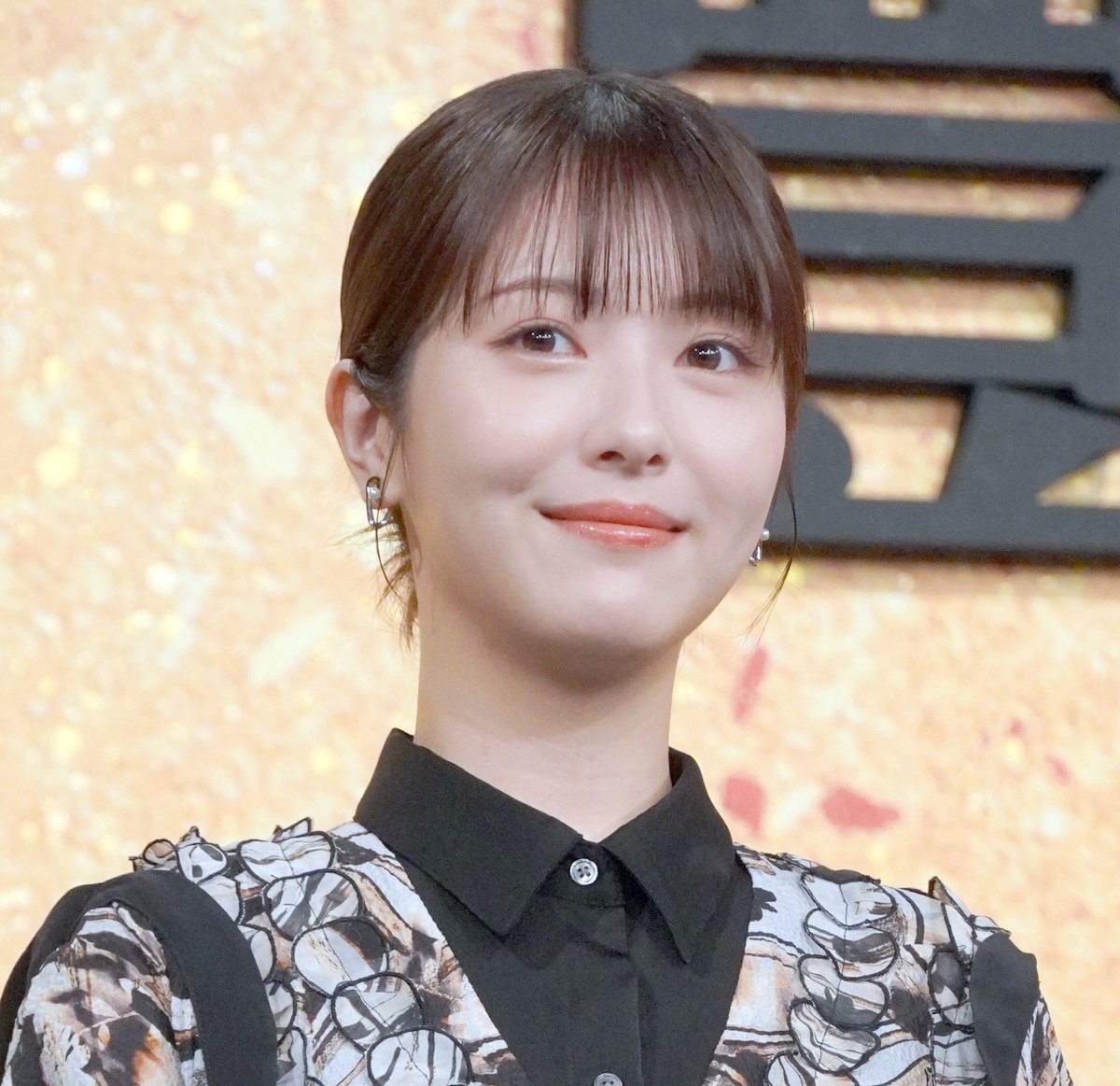 oricon's tweet photo. 2026年大河ドラマ
『#豊臣兄弟！』新キャスト発表❗️

永野芽郁、主人公の初恋相手役
「恋に落ちることができるように…」
https://t.co/IstF5OiSb9

吉岡里帆、仲野太賀の妻役は2度目
当時は「本当に仲の悪い夫婦で…(笑)」
https://t.co/6vWlABsfn0

浜辺美波、朝ドラ『らんまん』からの夢かなう
https://t.co/ZulOjxKvYI