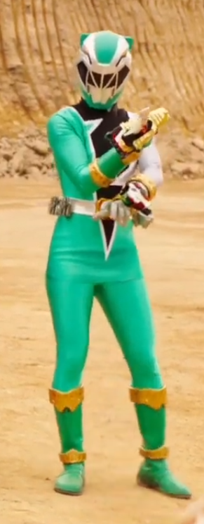 PascalMulokozi2's tweet photo. Fun Fact: The skirted female version of the Dino Fury Green costume is a modified version of the original Ryusoul Green costume. #PowerRangers #DinoFury #PowerRangersDinoFury #PRDF #PowerRangersCosmicFury #PRCF #CosmicFury #Hasbro #RangerNation #Tokusatsu #SuperSentai https://t.co/Dw88xnNhnY