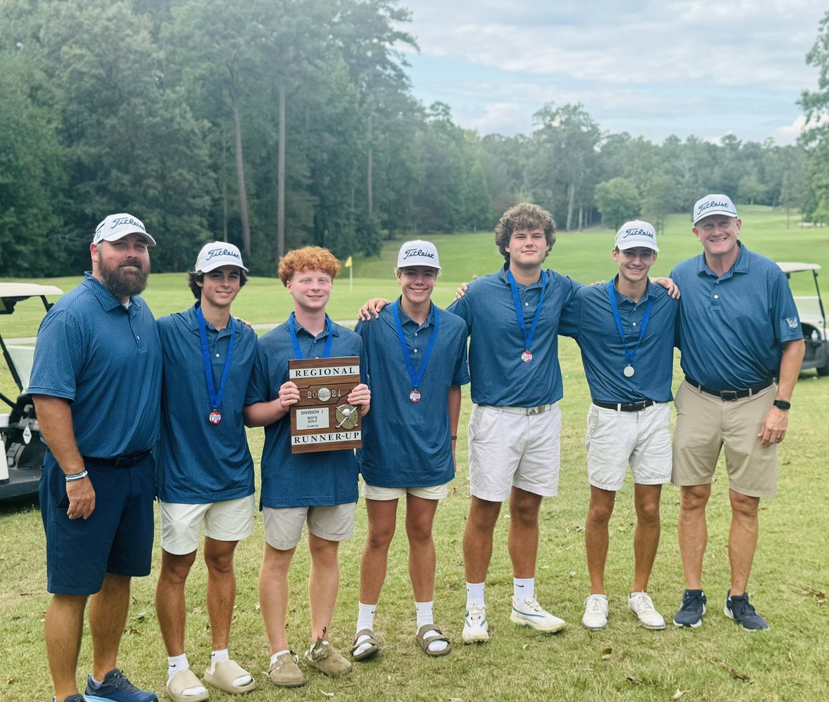 dubvgolf's tweet photo. It was the Region 3 tourney at Bear Trace today! Boys finished runner-up and the girls finished 4th.  Proud of all our Mustang and Lady Mustang golfers!! Special shout out to Harrison Yost, Alex Robinson and Ainsley Oliver for advancing as individuals to the state tournament! https://t.co/F1ZNSFKvHQ