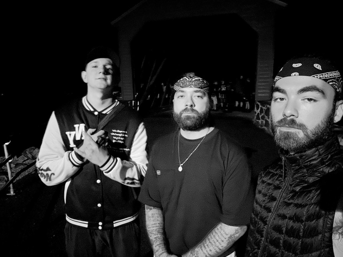 Outcasts3YT's tweet photo. Back to Canada!

Gettysburg was MAJESTIC We had the chance to meet AMAZING people, that was the best part of the trip. 🖤

We can't wait to show you what we filmed guys. We didn't think our passion for this adventure could be higher, but it TRIPLED after this week

What a life🏴‍☠️ https://t.co/LtfRJxd8DU